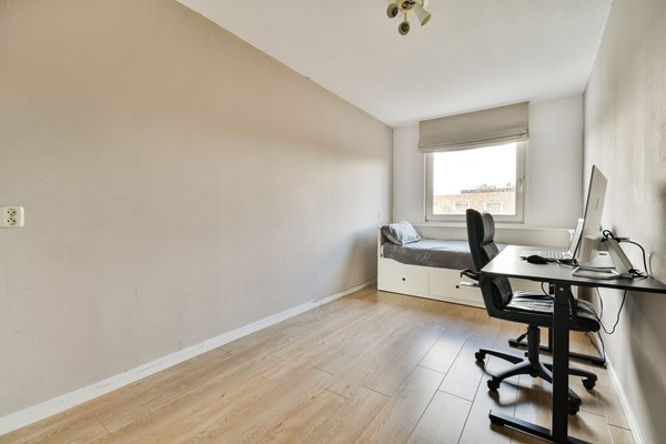 Medium property photo - Desselstraat 4, 1066 LT Amsterdam